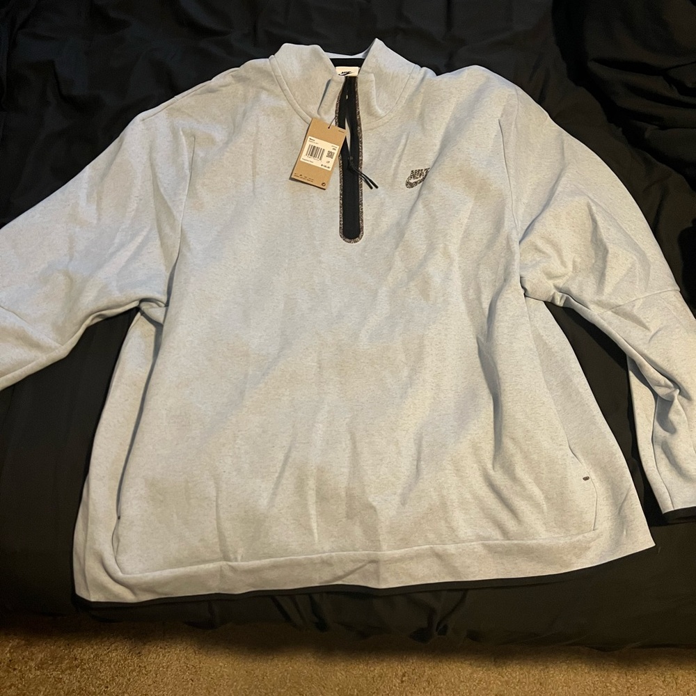 Nike Light heather Gray Quarter-Zip Pullover & Shorts